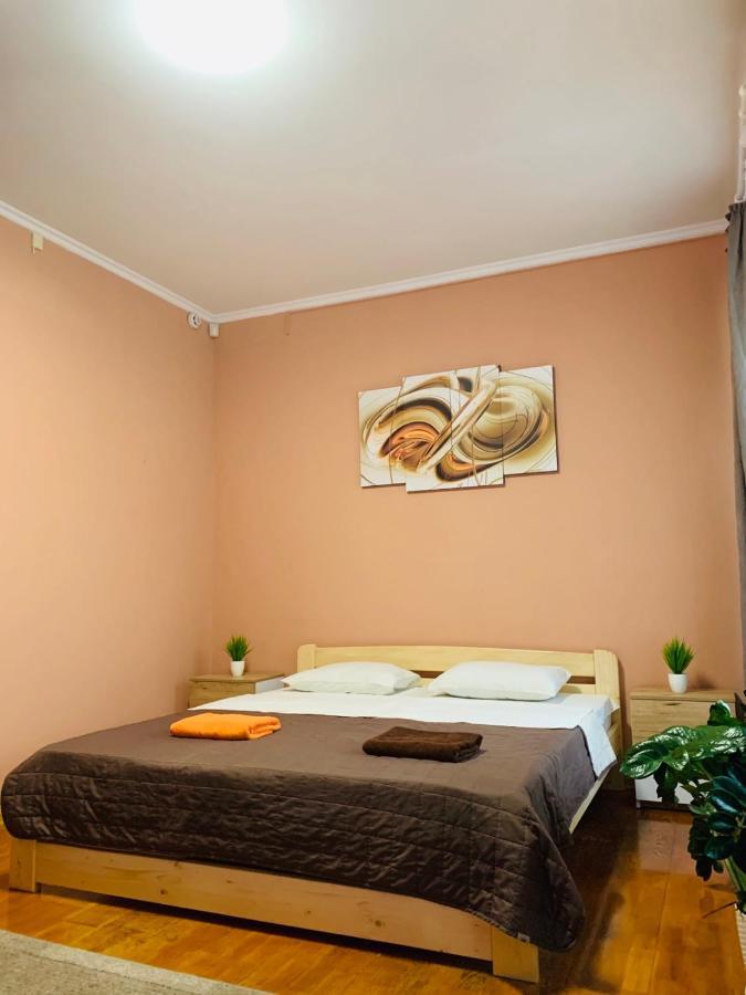 Хостел Friends House Odesa Exterior photo